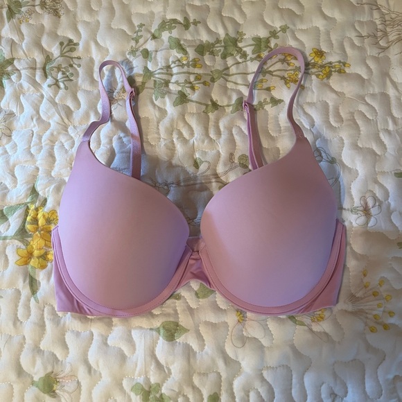 Victoria’s Secret Pinkish/Purple Bra - Picture 1 of 2